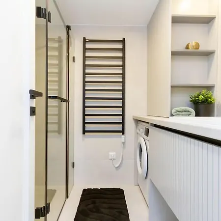 Harmonic In Bem Square Apartment *